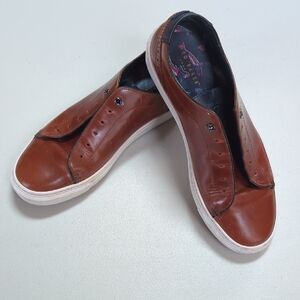 Ted Baker London,Duuke, Brown leather lace up shoes. Size UK 8 = US 9